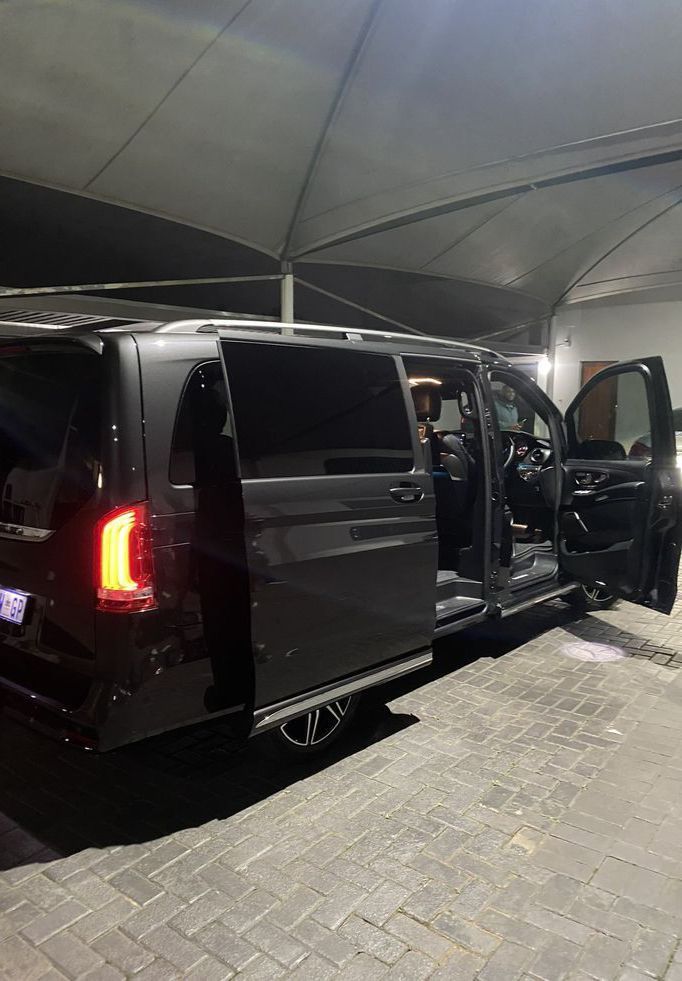 VIP Transfer Vehicle 8